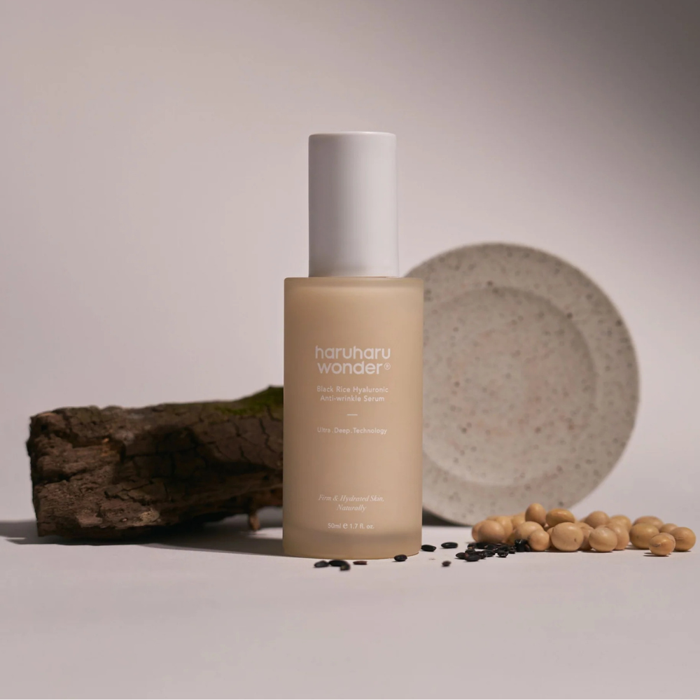 Siero antirughe all'acido ialuronico HaruHaru Wonder Black Rice 50ml